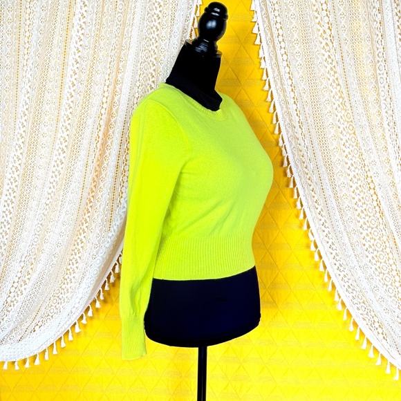 J.Crew Cropped Cashmere Crewneck Sweater Lemon Sorbet Citron Size Small - Picture 5 of 15
